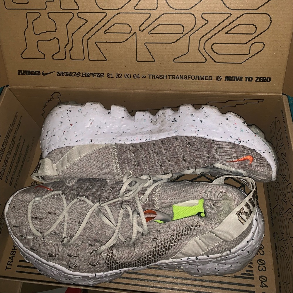 Nike space hippie